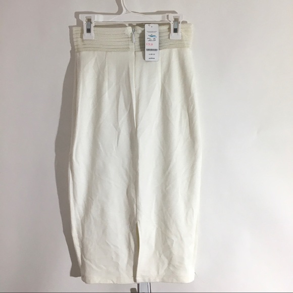 Bebe Mesh Inset Skirt - Picture 2 of 3